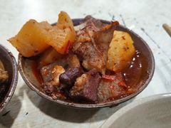 红烧蹄花-董哥山城碗碗香(美专校街店)