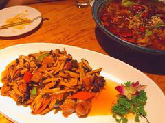 蟹味菇排骨-苹果树下艺术餐厅(通州店)