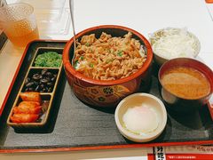 -牛邸·烧肉饭(来福士店)