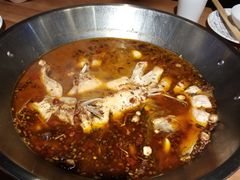 -红牌美蛙鱼头火锅(万辉国际广场店)