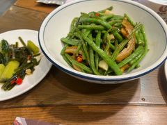 -黄泥岗·地道湖北菜(奥特莱斯店)