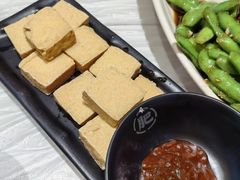-肥肥虾庄·金牌油焖大虾(首义路店)