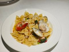 -Mogul Eatery·大亨餐酒馆