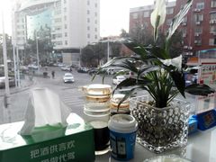 -鑫悦楼煎蟹·16年海鲜大排档