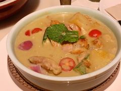 -港丽餐厅(高德置地店)