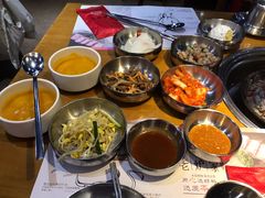-老炉家木炭烤肉(长江国际店)