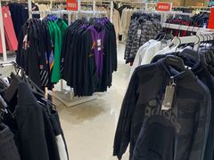 -BIGOFFS 超级折扣(仁恒伊势丹店)