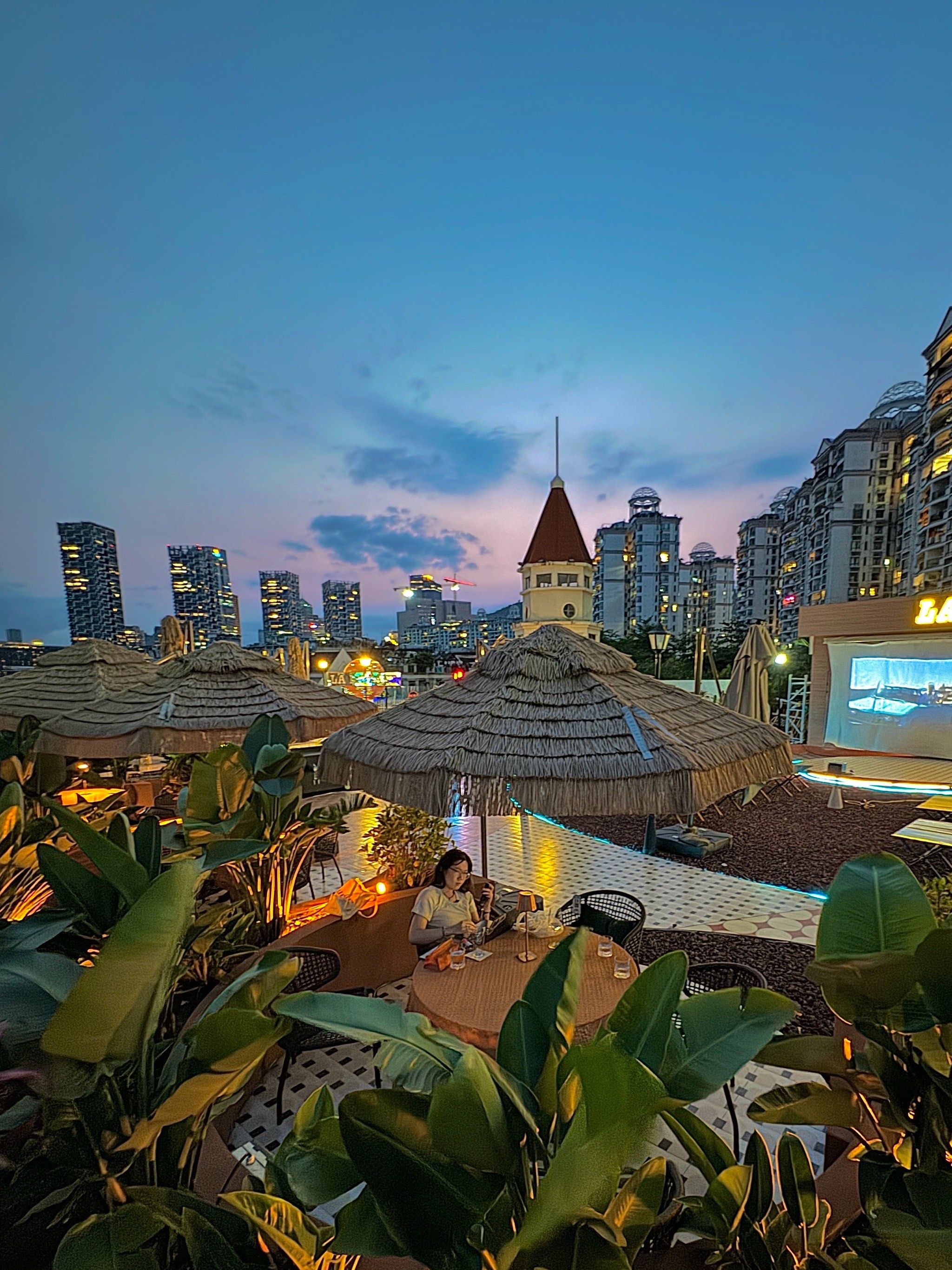 深圳!绝美海边🏝️落日餐吧