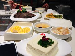 -海底捞火锅(大学路新象城店)