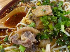 云南卤鸡米线-滇泉云南特色小吃(虎泉店)