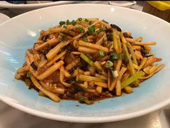-雀蓝川菜(星悦汇店)