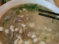 -萧记三鲜烩面(东站店)