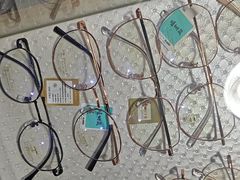 -宝视友眼镜·平价精准配镜(同德悦中心店)
