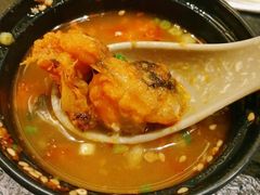 三文鱼辣汤-悟空酒场烤肉(凯德壹中心店)