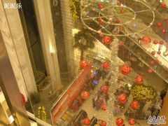 -资和信百货商场