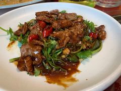 -魏铭鱼头捞饭(晋阳路店)