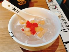 现任椰奶冰粉-新太二·鲜料川菜(晶耀前滩店)