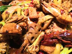 -嗨辣小聚·盘锦河蟹·海鲜烧烤龙虾(盘锦十年好店)