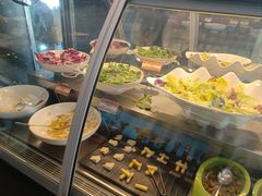 -宝利来国际大酒店-凤凰阁旋转餐厅