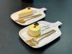 -UNI UNI(环亚凯瑟琳店)