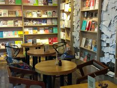 -晓风书屋(大学路店)