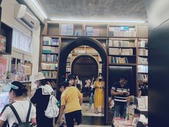 -晓风书屋(大学路店)