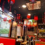 今天又和姐妹过来了  吃不腻的地锅鸡   每次来都会