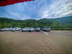 -钱大妈海鲜饭店(保利林语店)