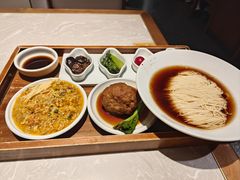 -松鹤面馆·古法焖肉面(观前店)