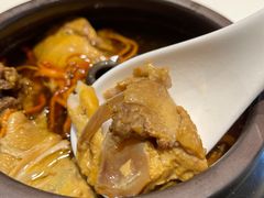 -云海肴·汽锅鸡·云南菜(天山百盛优客店)