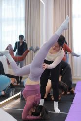 -亚太瑜伽普拉提学院