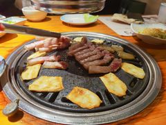 -唯成•韩国炭火烤肉 유성고기