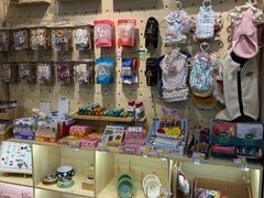 -萌宠主义宠物生活馆(金山路店)