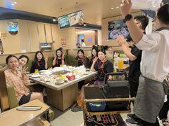 -海底捞火锅(宝龙广场夜宵主题店)