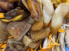 -菌之家·专业纯野生菌火锅·特色炒菌
