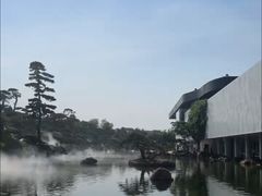 -罗红摄影艺术馆