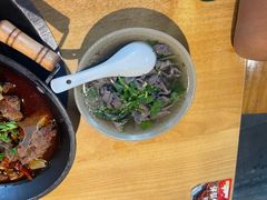 -大众跷脚牛肉馆·非遗传承单位(峨眉山店)