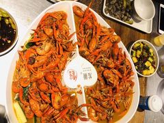 -龙巢盱眙龙虾·牛蛙·烧烤宵夜(八卦岭店)