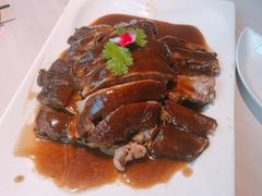 -匠心牛公馆·潮汕牛肉海鲜火锅(索菲特店)