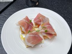 -wineapp葡萄酒餐吧(外滩金融中心店)
