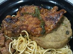 拌面加大排、素鸡、辣肉-小无锡面馆