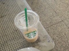 -星巴克(广州南站A18检票口楼上)