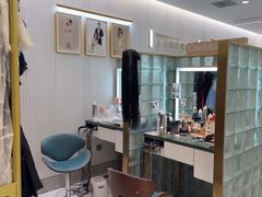 -海马体照相馆(环贸iapm大师爱情店)