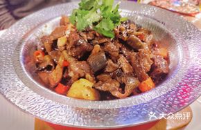 Braised Beef Shank with Eel