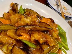 -经典老菜坊·开封灌汤包(火车站店)