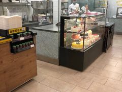 面包甜点陈列柜-味多美蛋糕(耿庄店)