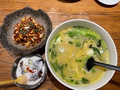 -茶花妹子云南餐厅(传媒大学店)
