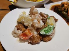 菠萝油条虾-渔太泰漓江小馆·广西融合菜(西街店)