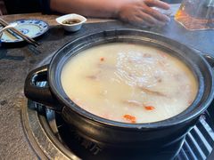 -大匠工房古船木艺术餐厅·猪肚鸡专门店(长白仙岛店)