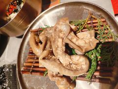 -草家酱蟹炭火烤肉店(珲春南路一店)